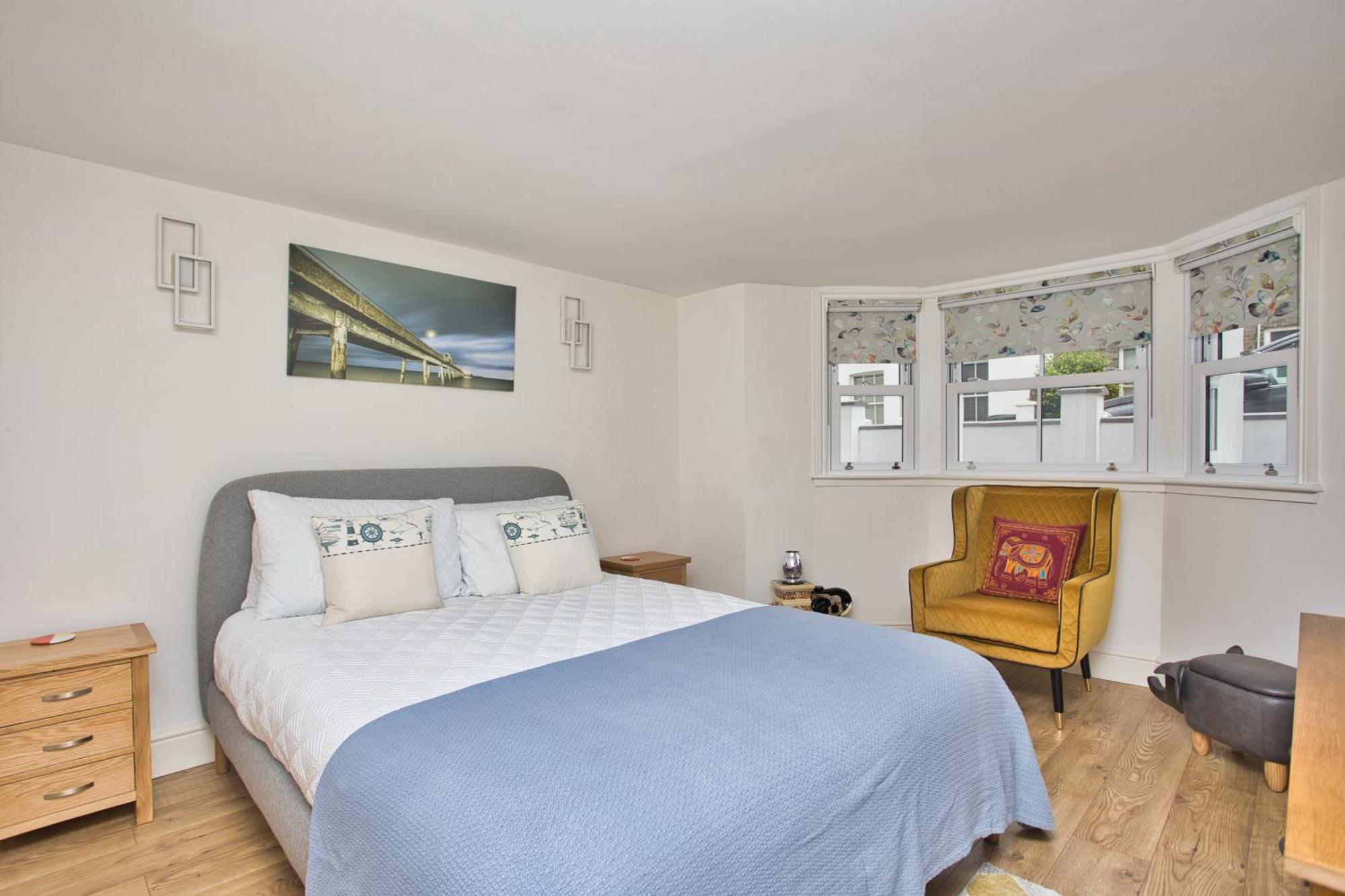 Spacious Seaside Escape In The Heart Of Deal, 4 Mins From The Beach Eksteriør bilde
