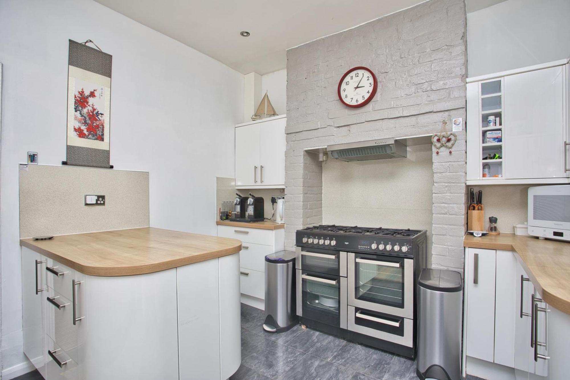 Spacious Seaside Escape In The Heart Of Deal, 4 Mins From The Beach Eksteriør bilde